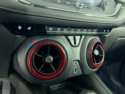 2022 Chevrolet Blazer - Photo 24