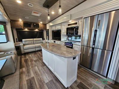 2022 Keystone RV Cougar — photo 18 view