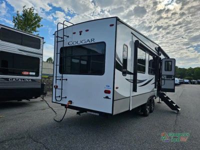 2022 Keystone RV Cougar — interior view