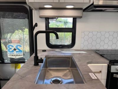 2027 Jayco GREYHAWK — photo 11 view