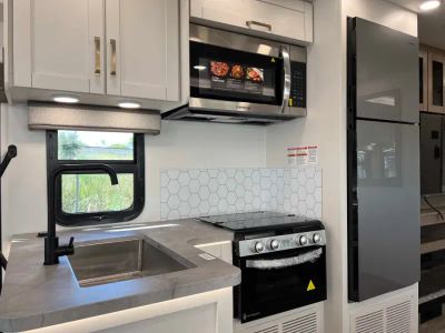 2027 Jayco GREYHAWK — photo 10 view