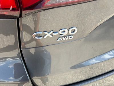 2026 Mazda CX-90 — photo 11 view