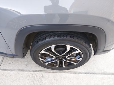 2023 Jeep Compass — photo 10 view