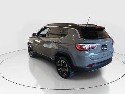 2023 Jeep Compass — detail view