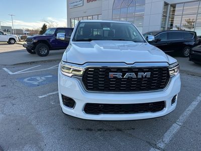 2026 RAM 1500 — photo 10 view
