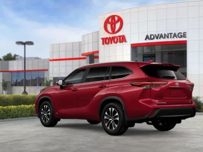 2026 Toyota Highlander Hybrid - Photo 8