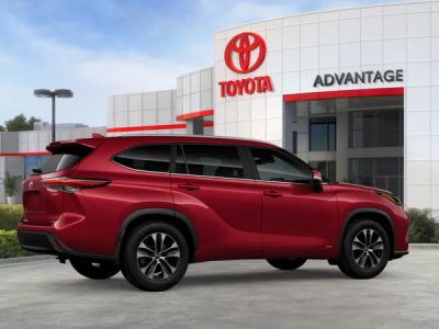 2026 Toyota Highlander Hybrid - Photo 13