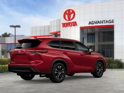 2026 Toyota Highlander Hybrid - Photo 12