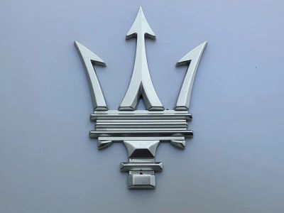 2022 Maserati MC20 — photo 11 view