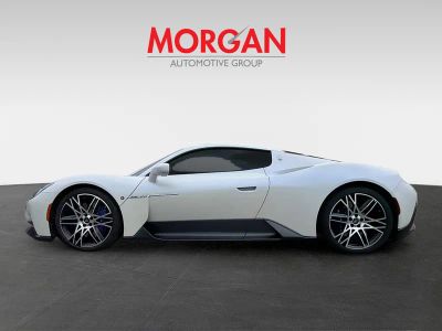 2022 Maserati MC20 — engine compartment view