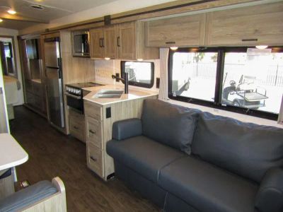 2026 Winnebago VISTA - Photo 7