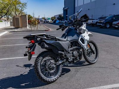 2025 Kawasaki KLR650 Pearl Crystal White/Metallic Carbon Gray - Photo 4