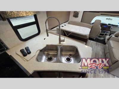 2019 Forest River RV Forester - Photo 10