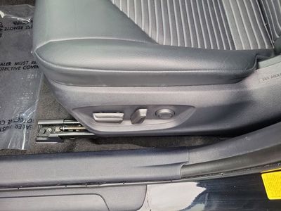 2023 Toyota Camry - Photo 12