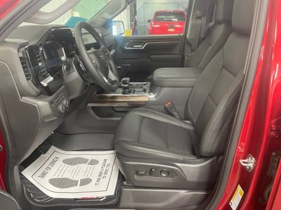2026 Chevrolet Silverado 1500 — photo 9 view