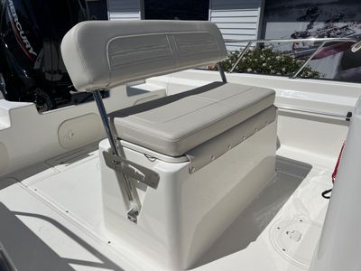 2026 Boston Whaler 170 MONTAUK - Photo 9