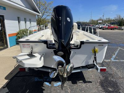 2026 Boston Whaler 170 MONTAUK - Photo 6