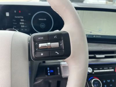2026 Hyundai Santa Fe Hybrid - Photo 30