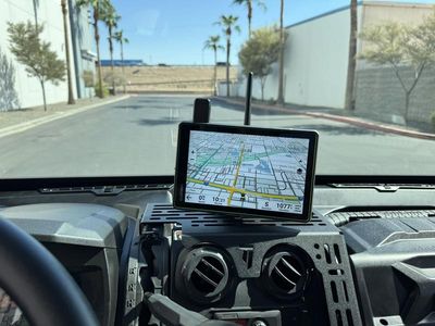 2025 Can-Am Defender MAX Limited HD10 - Photo 10