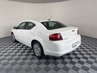 2013 Dodge Avenger — side profile view