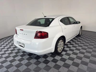 2013 Dodge Avenger — interior view
