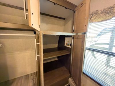 2019 Keystone RV Cougar - Photo 20