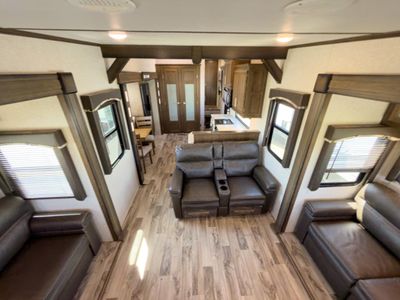 2019 Keystone RV Cougar - Photo 42
