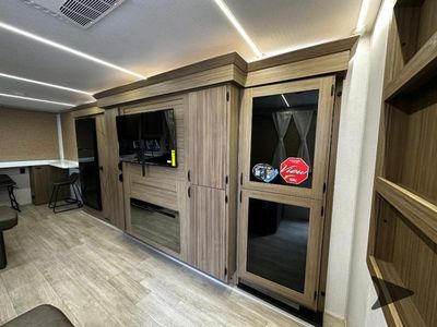 2025 Forest River RV Salem - Photo 14