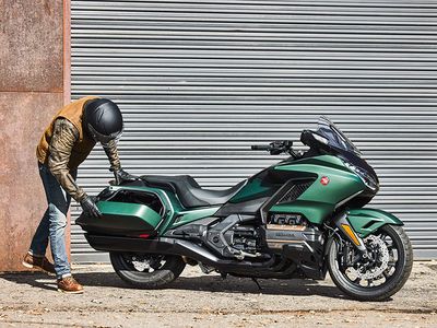 2024 Honda Gold Wing Automatic DCT - Photo 31