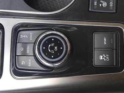 2023 Nissan Maxima - Photo 19