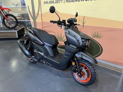 2025 Yamaha Zuma 125 - Photo 2