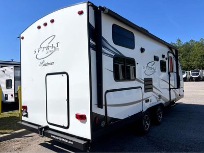 2019 Coachmen Spirit Ultra Lite - Photo 5