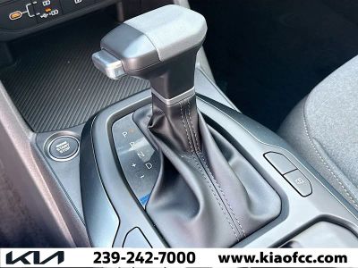 2025 Kia K4 — photo 25 view