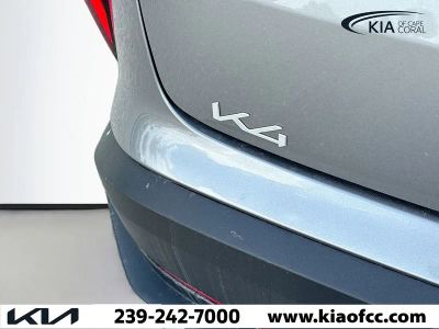 2025 Kia K4 — photo 10 view