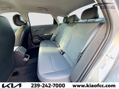 2025 Kia K4 — photo 18 view
