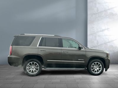 2019 GMC Yukon — photo 7 view