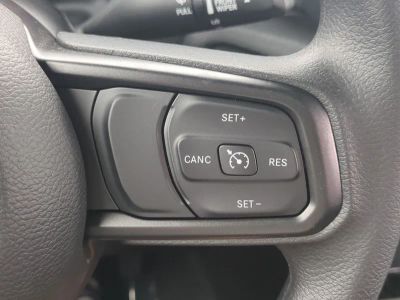 2026 Jeep Wrangler — photo 25 view