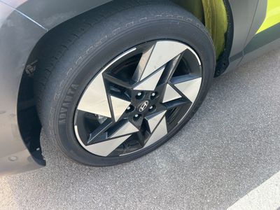 2024 Hyundai Kona - Photo 3