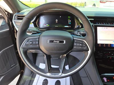 2022 Jeep Grand Cherokee — photo 26 view