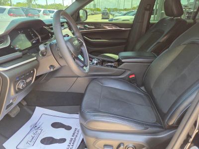 2022 Jeep Grand Cherokee — photo 22 view