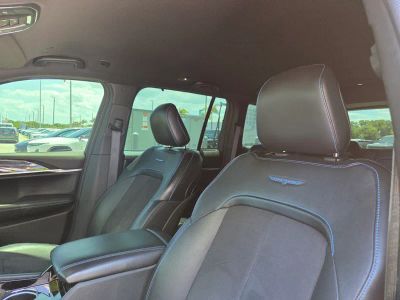 2022 Jeep Grand Cherokee — photo 21 view