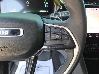 2022 Jeep Grand Cherokee — photo 28 view