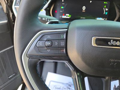 2022 Jeep Grand Cherokee — photo 27 view