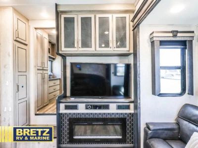 2022 Keystone RV Alpine - Photo 12