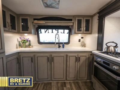 2022 Keystone RV Alpine - Photo 16