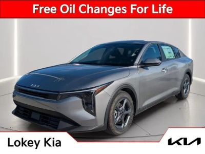 2026 Kia K4 LXS in Steel Gray — front three-quarter view