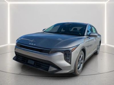 2026 Kia K4 — side profile view