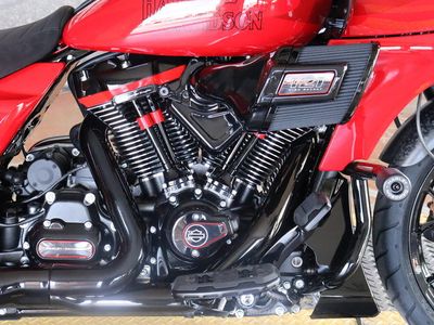 2025 Harley-Davidson FLTRXSTSE - CVO Road Glide ST - Photo 14