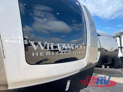 2025 Forest River RV Wildwood Heritage Glen - Photo 3