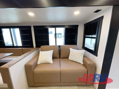2025 Forest River RV Wildwood Heritage Glen - Photo 22